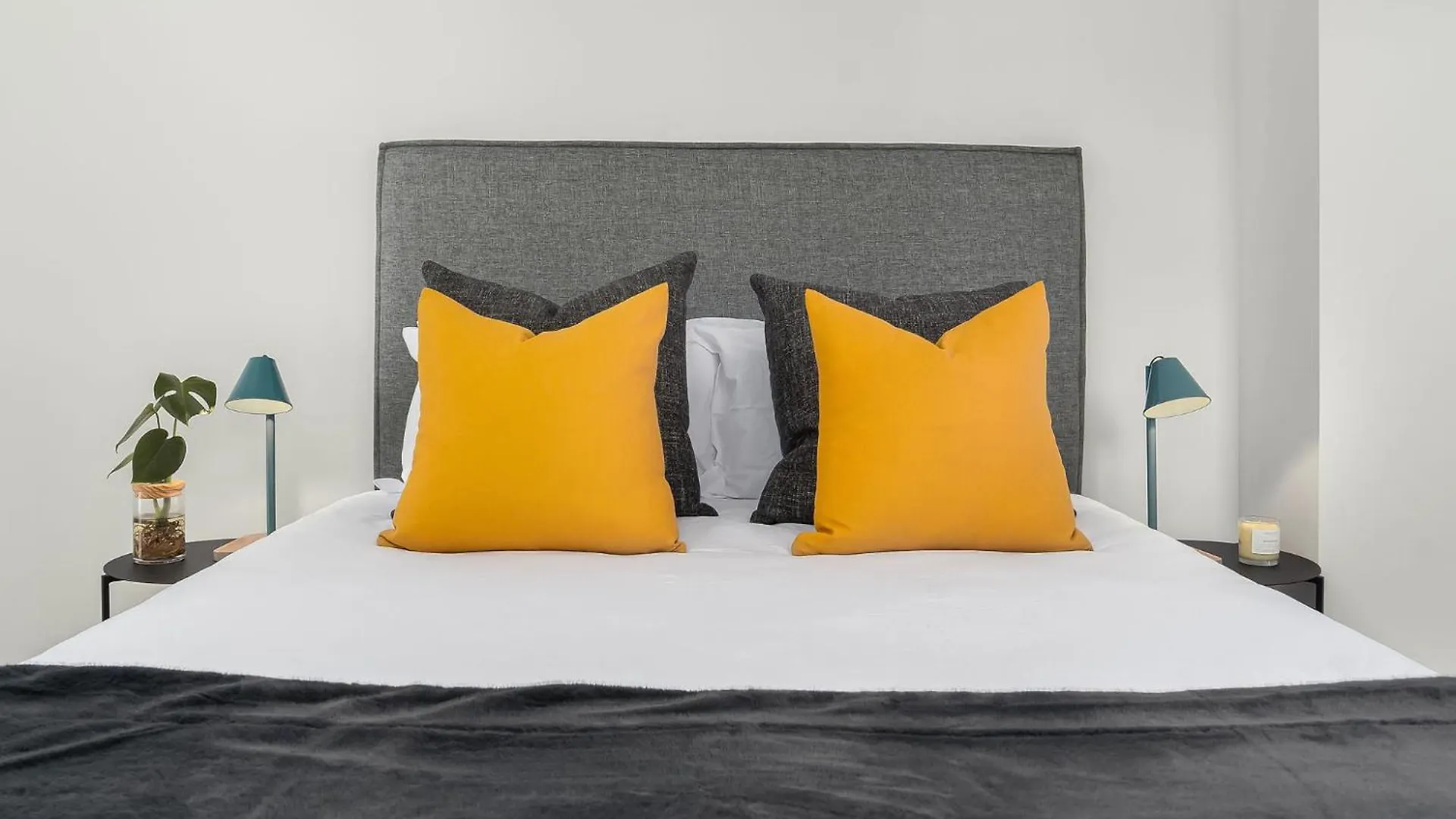 Old Cape Quarter 1 Bedroom Units Cape Town 0*,  South Africa
